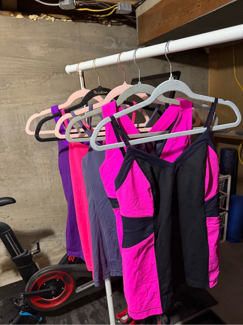 Bundle of 5 vintage lululemon tanks